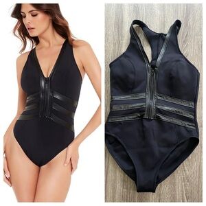 NEW MagicSuit moto chic Sean soft cup one piece swimsuit